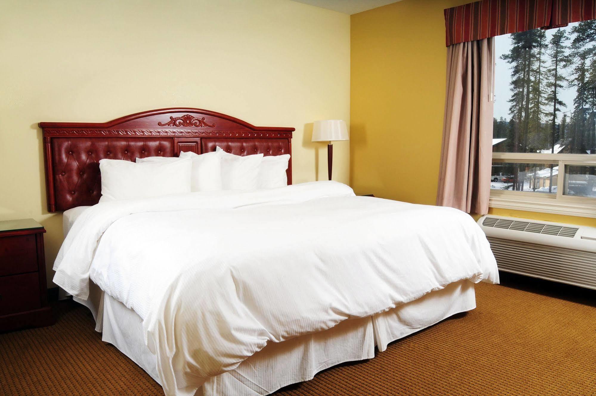 Trend Mountain Hotel & Conference Centre Tumbler Ridge Phòng bức ảnh